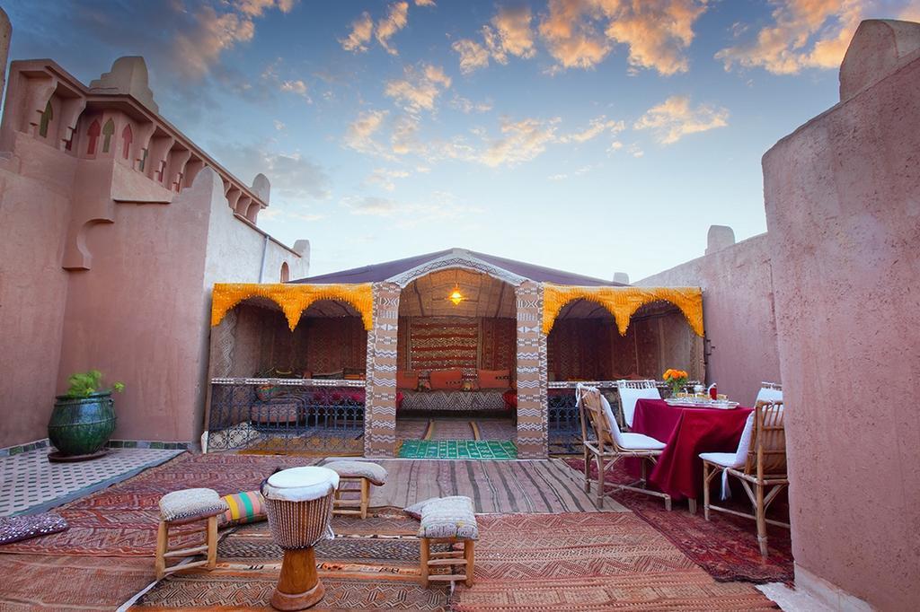 Riad Варзазат Екстериор снимка