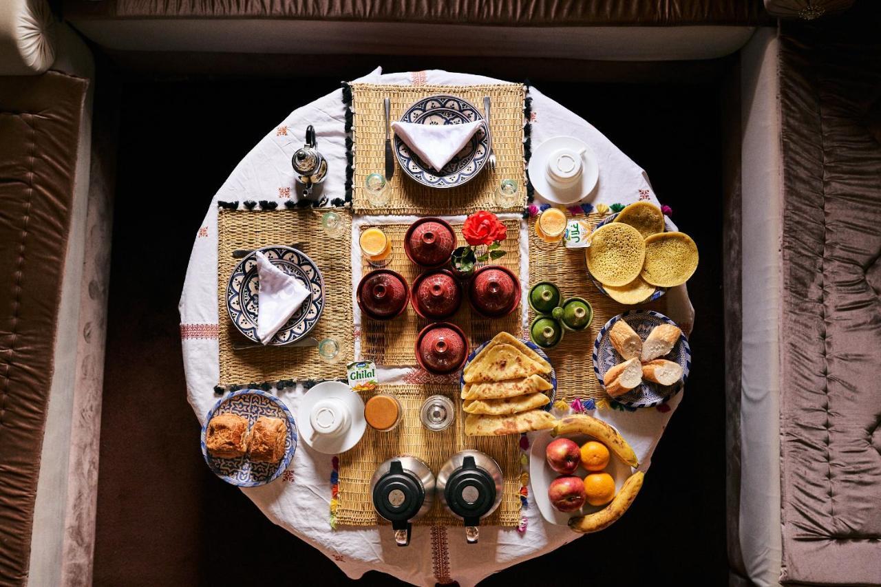 Riad Варзазат Екстериор снимка
