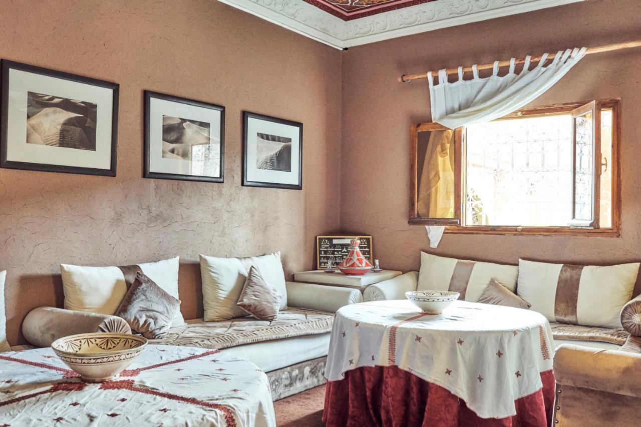 Riad Варзазат Екстериор снимка