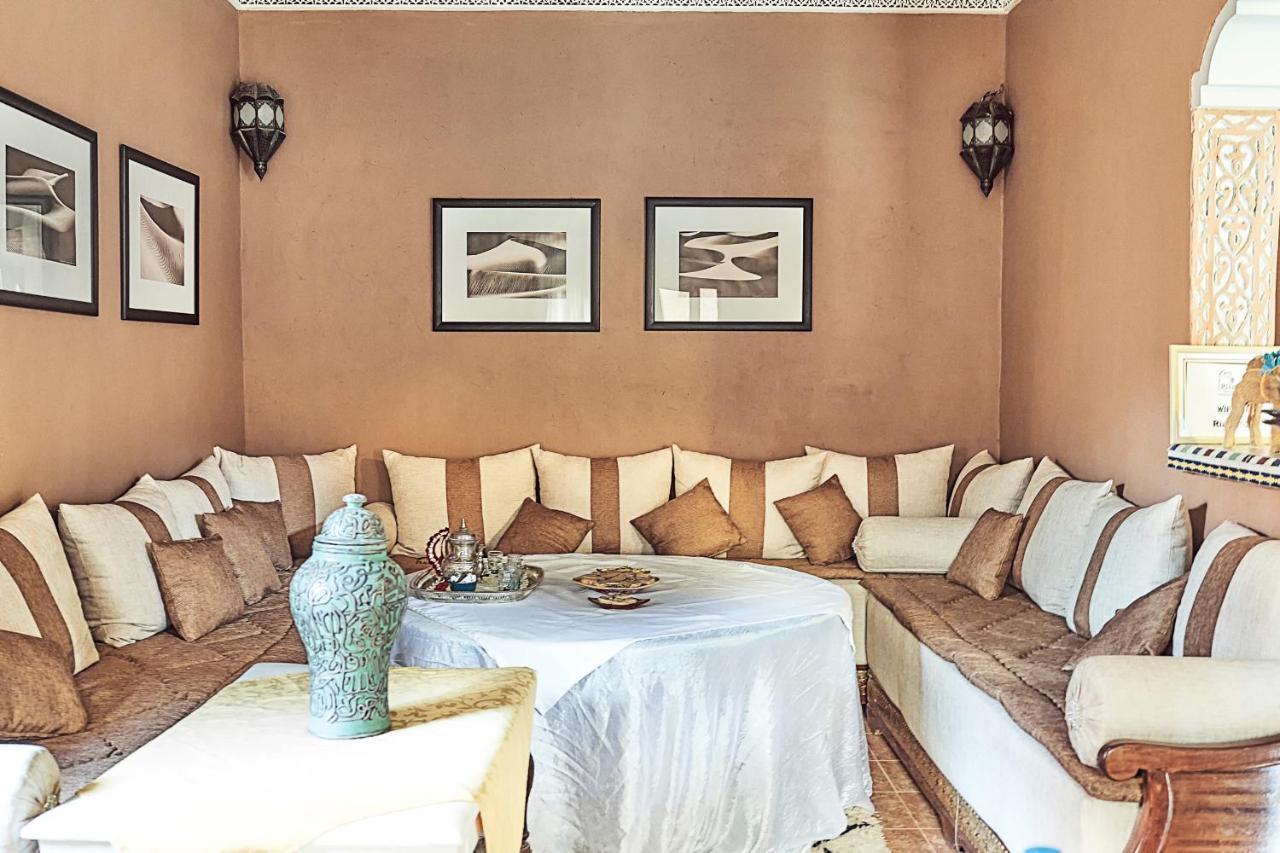 Riad Варзазат Екстериор снимка