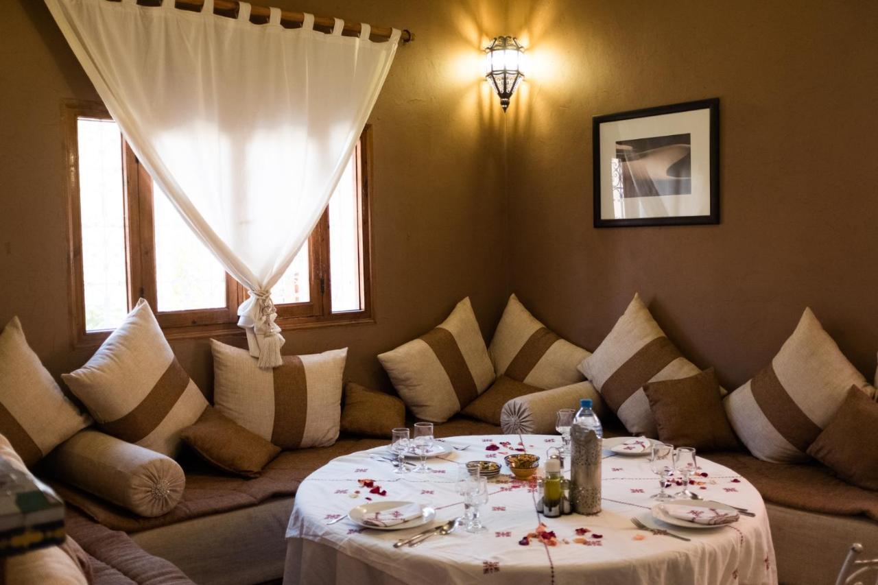 Riad Варзазат Екстериор снимка